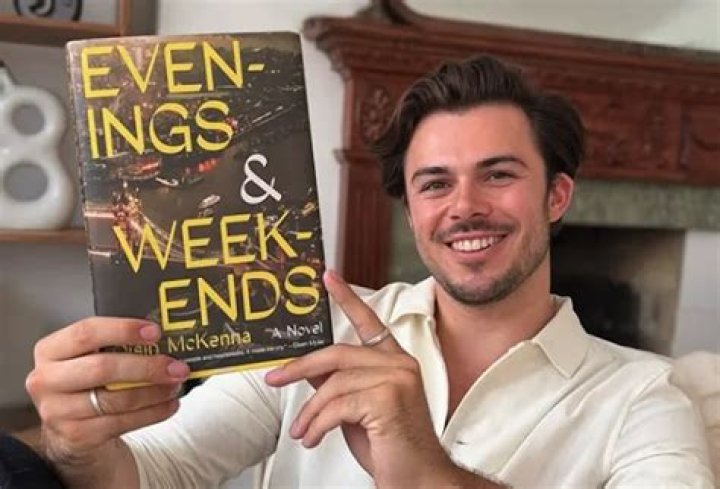 Jack Edwards Nesn, Bruins, Bio, Wiki, Age, Wife, Salary, and Net Worth