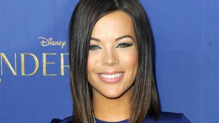 Jackie Redmond WWE, Bio, Wiki, Age, Height, Boyfriend, NHL, Salary, And Net Worth