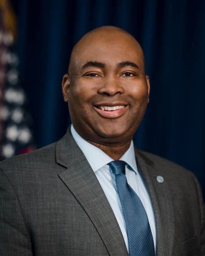 Jaime Harrison DNC, Bio, Wiki, Age, Parents, Wife, Ad, Ethnicity, Dnc Salary, and Net Worth