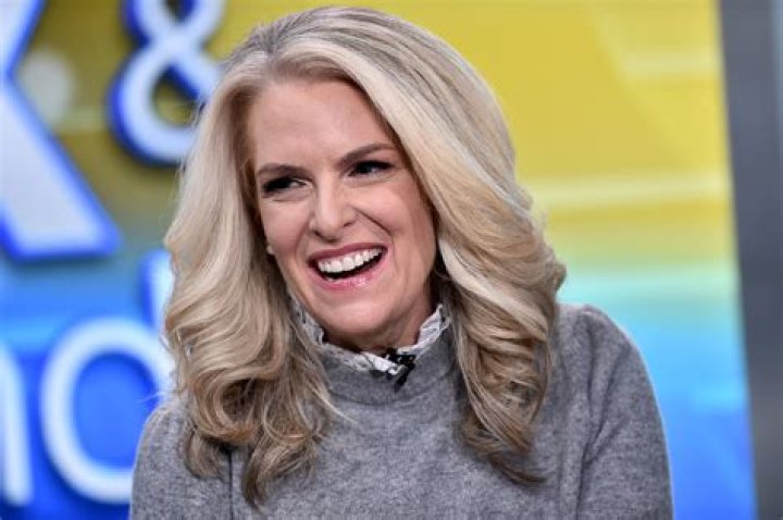 Janice Dean Fox News, Bio, Wiki, Age, Parents, Husband, Salary, and Net Worth