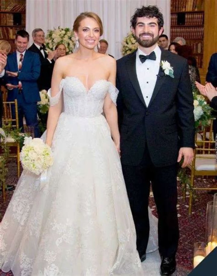 Jedediah Bila Timeline With Partner! How Boyfriend Rose As A Beaming Husband