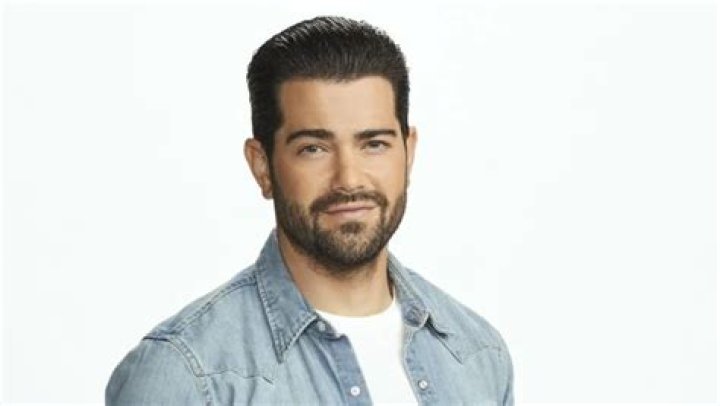 Jesse Metcalfe on His Exit from ‘Chesapeake Shores’ — Couldn’t Deal With Another Creative Makeover of the Show
