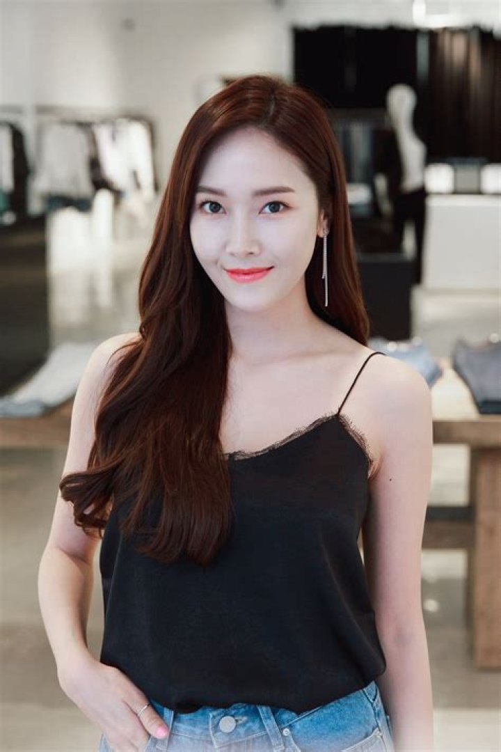 Jessica Jung Biography, Age, Net Worth, Husband, Family, Facts & Wiki