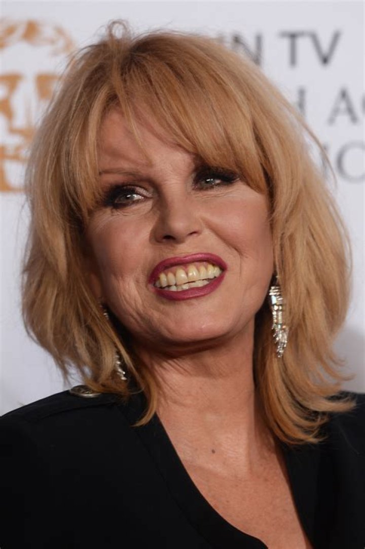 Joanna Lumley – Biography, Facts & Life Story