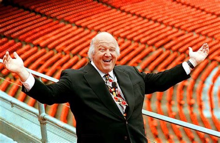 Jon Miller Giants, Bio, Wiki, Age, Height, Wife, Salary, and Net Worth