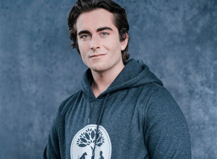 Jonathan Elias WJLA, Bio, Wiki, Age, Height, Family, Wife, Salary, and Net Worth