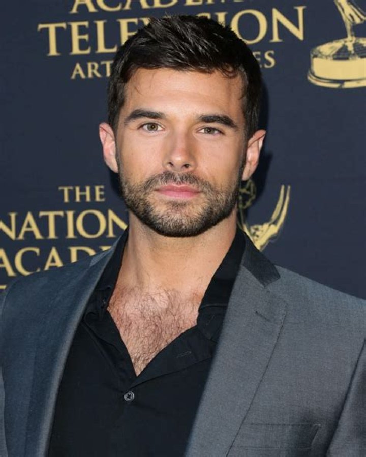 Josh Swickard Actor, Bio, Wiki, Age, Height, Wife, General Hospital, and Net Worth