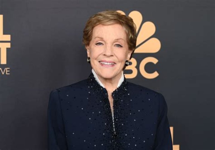 Julie Andrews bio, relationships, career & net worth
