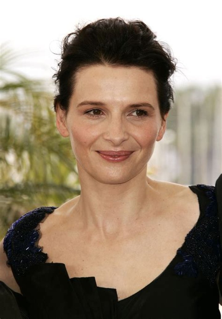 Juliette Binoche – Biography, Facts & Life Story