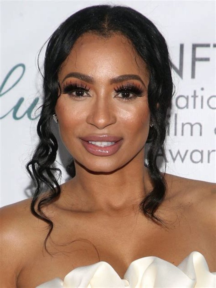 
Meet Jasmine Lewis – Photos of Karlie Redd’s Daughter With Nathan (Nate) Hill
