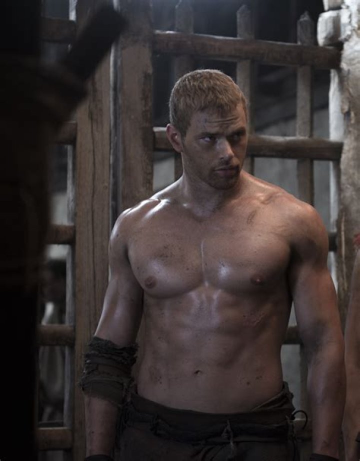 Kellan Lutz Actor, Bio, Wiki, Age, Wife, Twilight, and Net Worth