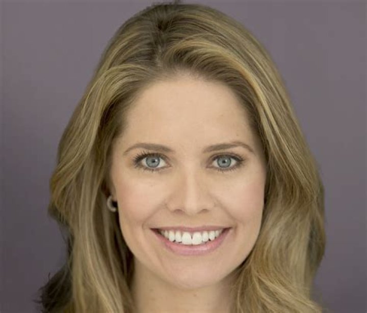 Kelli Stavast NBC, Bio, Wiki, Age, Height, Spouse, Salary, and Net Worth