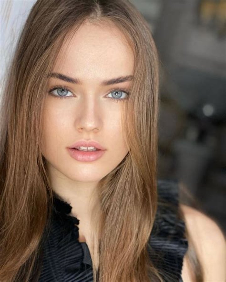 Kristina Pimenova – Biography, Facts & Life Story