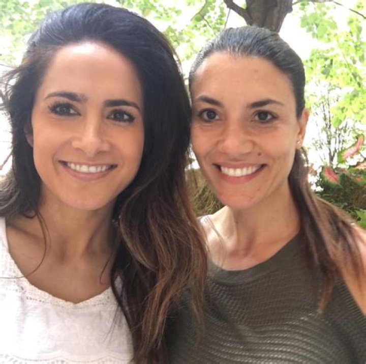 MLB's Lauren Shehadi Dons Shiny Rock On Ring Finger In 2018, Engaged, Married, Or Single?