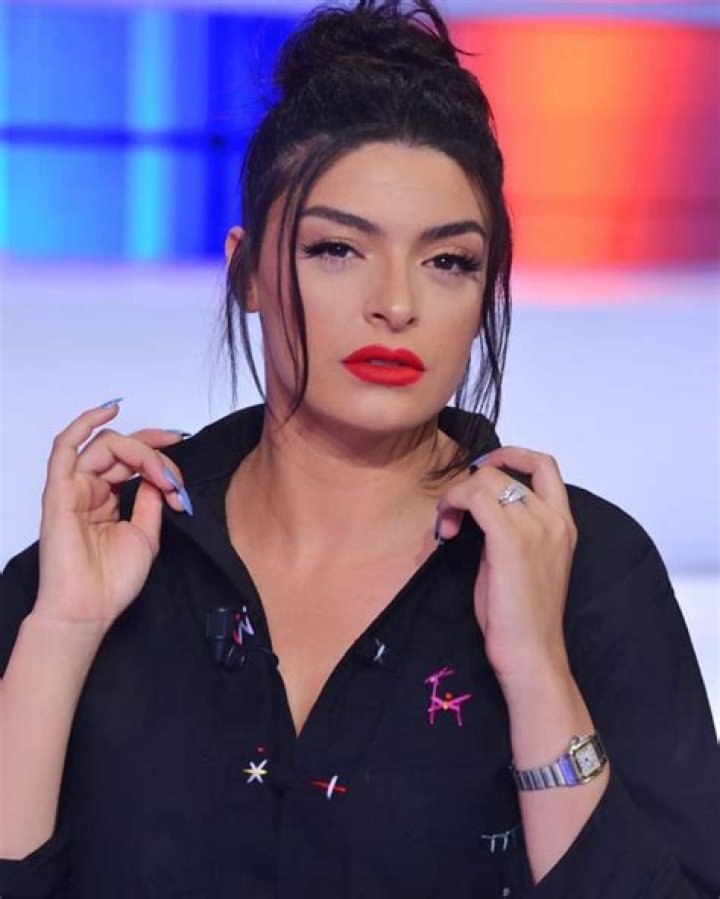 Lobna Sediri Wiki Wiki, Biographie, Age, Taille, Mariage, Famille