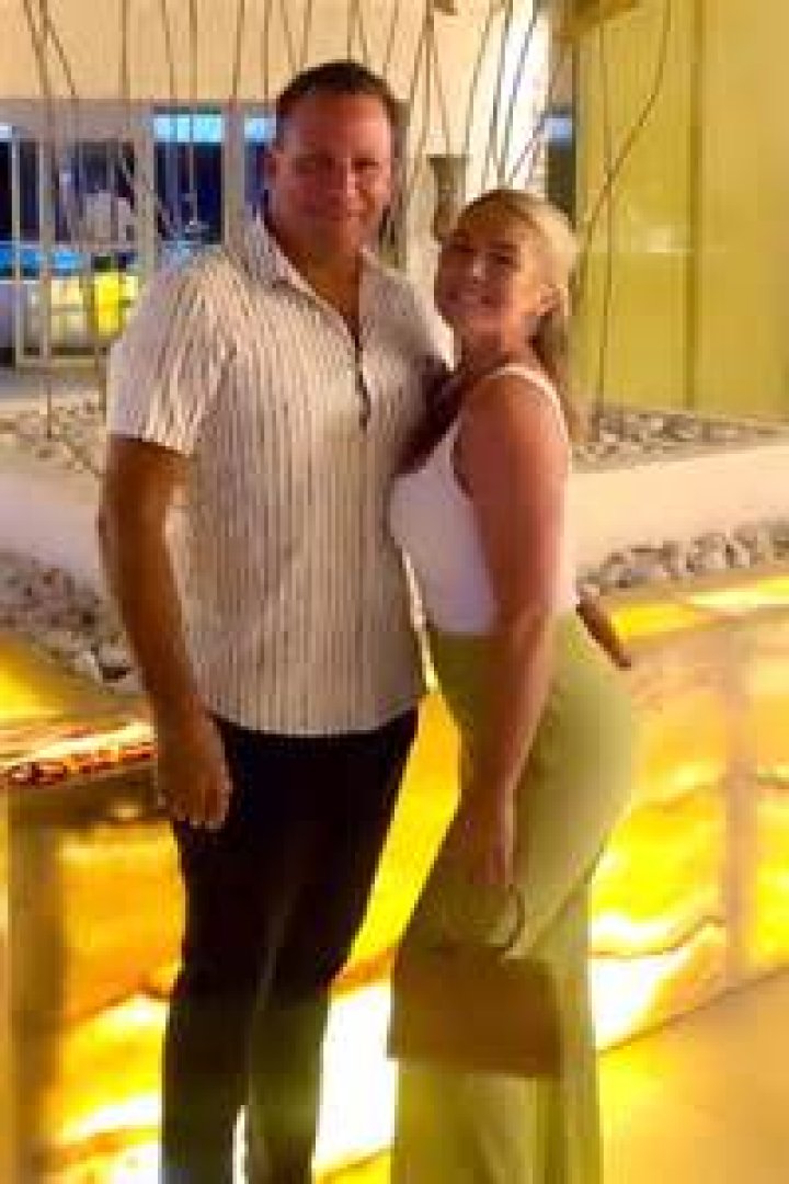 Is The Actress Dating Anyone?