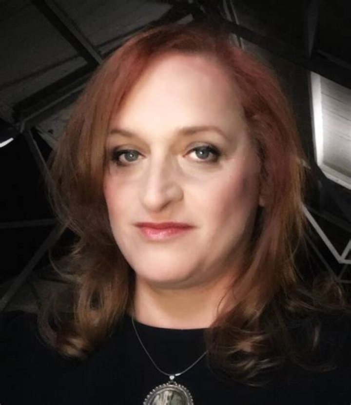 Lynette Nusbacher And Wife Raised Their Daughters In Jewish Tradition