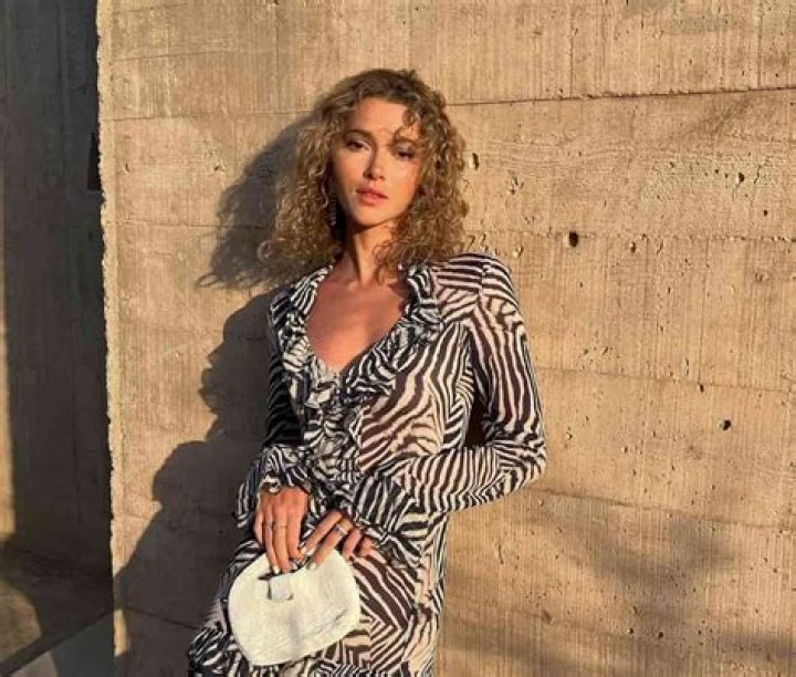 Maddie White Fox 5, Bio, Wiki, Age, Husband, Salary, and Net Worth