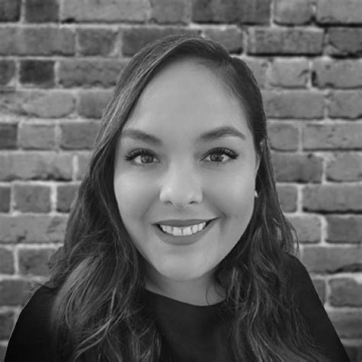 Maria Medina Alaska, Kpix, Bio, Wiki, Age, Height, Son, Husband, Salary, and Net Worth