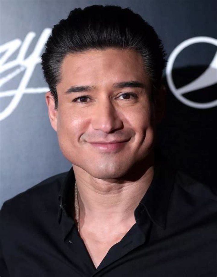 Mario Lopez Saved By The Bell, Bio, Wiki, Age, Wife, Movies, and Net Worth