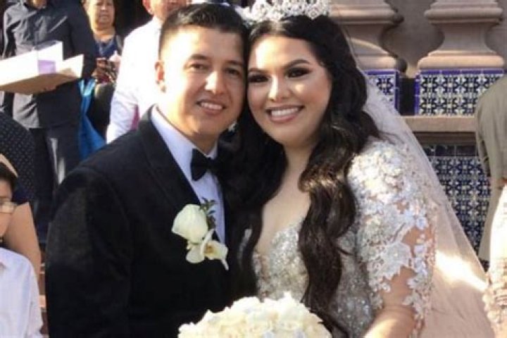 Love Life Of Married YouTuber Couple Karina Garcia And Raul Aguilar