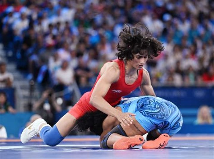 Meet Vinesh Phogat Sisters- Indian Wrestling Centerpiece