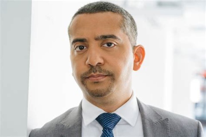 Mehdi Hasan Peacock, Bio, Wiki, Age, Height, Family, Wife, Education, Show, Podcast, Salary, And Net Worth