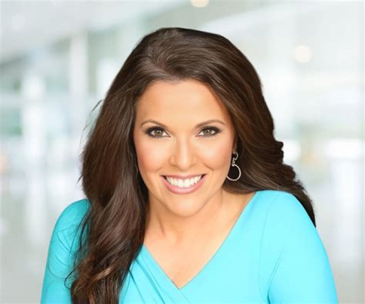 Mercedes Colwin Fox News, Bio, Age, Height, Family, Husband, Education, Salary, and Net Worth