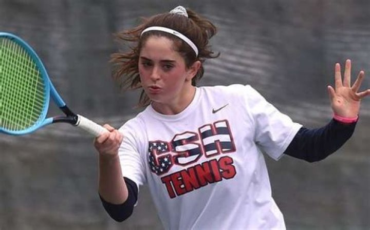 Merri Kelly Hannity Tennis, Bio, Wiki, Age, Height, Parents, Sibling, College, Boyfriend, and Sean Hannity