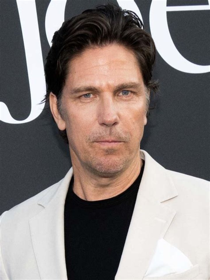 Michael Trucco – Biography, Facts & Life Story
