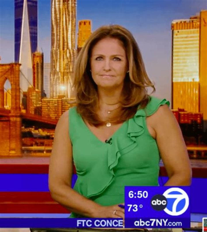 Michelle Charlesworth ABC, Bio, Wiki, Age, Height, Husband, Education, Salary, and Net Worth