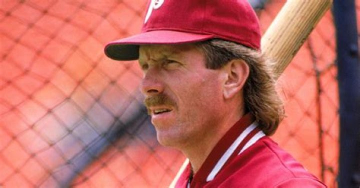 Mike Schmidt Net Worth – How Much is Mike Schmidt Worth?