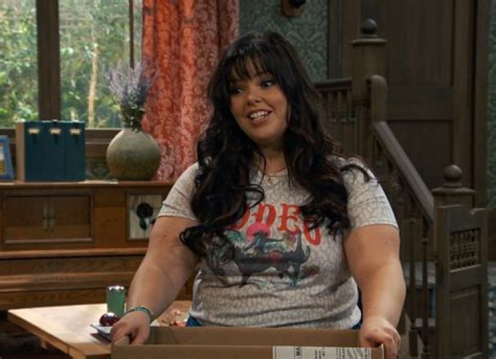 Wiki-Bio, age, boyfriend, family, net worth