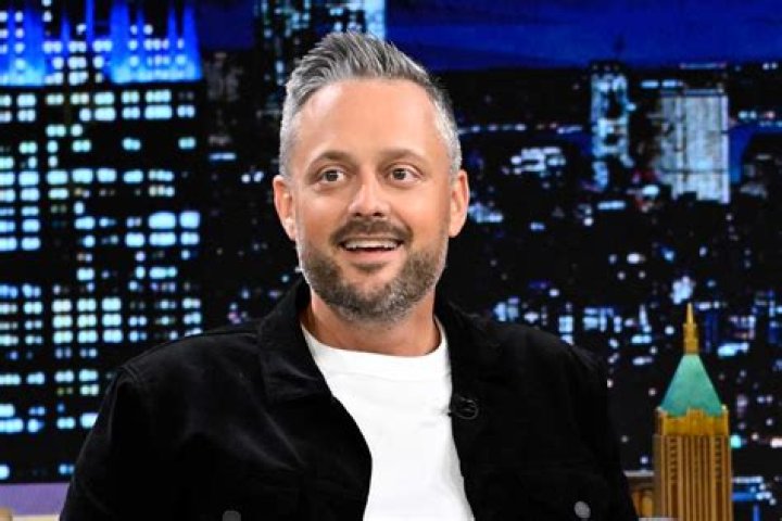 Nate Bargatze Bio, Wiki, Age, Wife, Tour, Netflix, Podcast, and Net Worth
