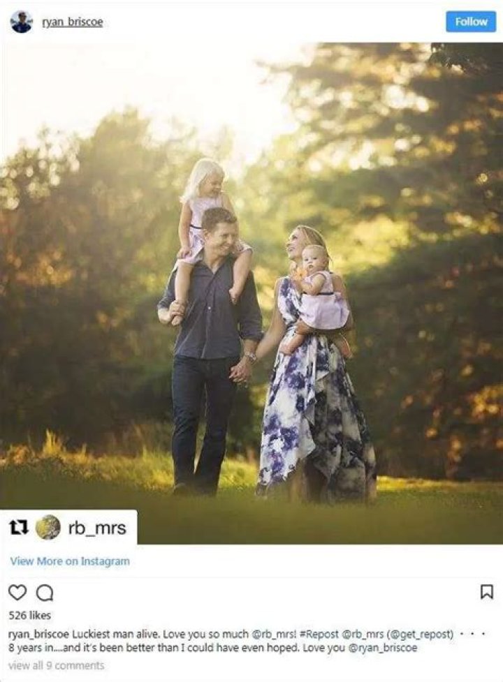 ESPN's Nicole Briscoe ETERNALLY Married With Husband! Pregnant, Family, Salary Details