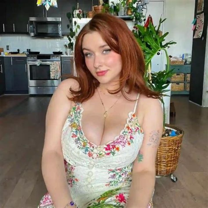 Nixie Pearl Wiki, Biography, Age, Height, Info, Details