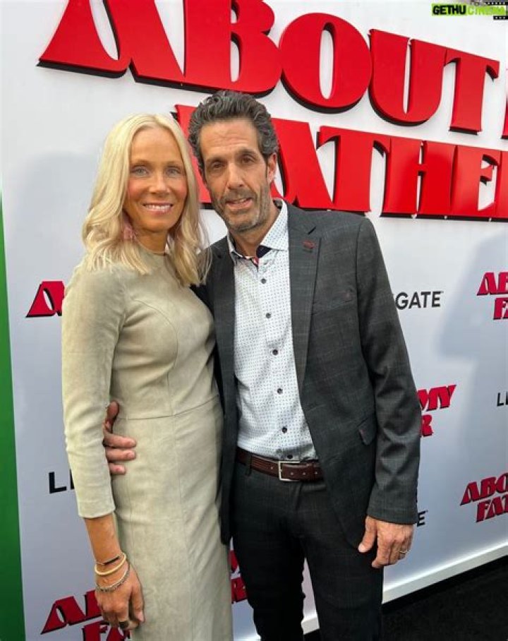 Pete Correale Comedian, Bio, Wiki, Age, Height, Family, Wife, House, Shows, and Net Worth