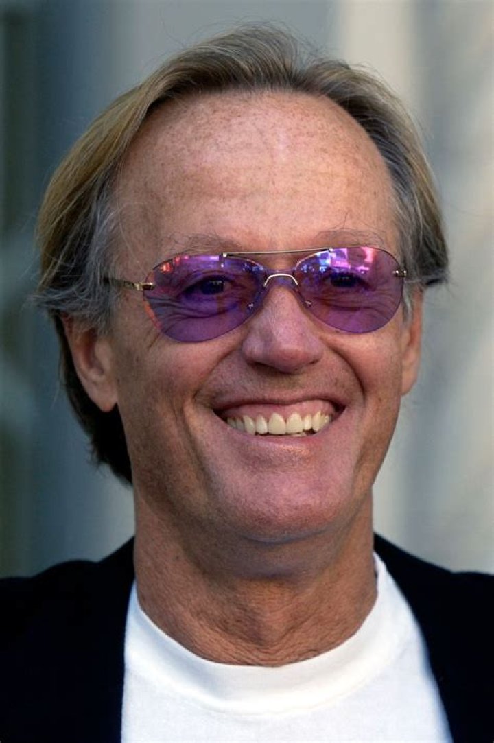Peter Fonda – Biography, Facts & Life Story