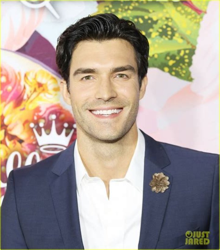 Peter Porte Actor, Bio, Wiki, Age, Husband, Movies, Tv Shows, And Net Worth