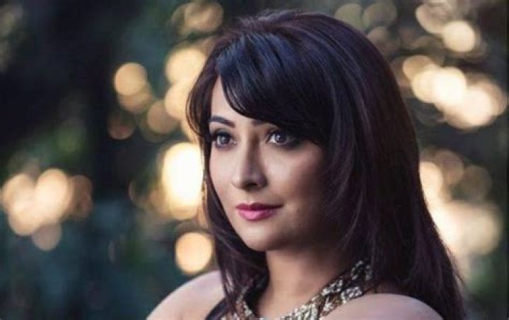 Radhika Pandit Phone Number WhatsApp Number Contact Mobile