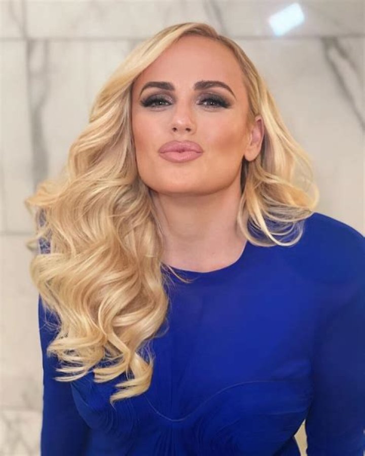 Rebel Wilson – Biography, Facts & Life Story