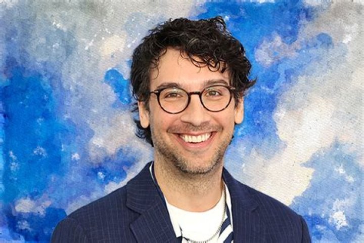 Rick Glassman Podcast, Bio, Wiki, Age, Height, Girlfriend, Undateable, Salary, and Net Worth