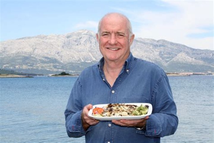 Rick Stein Bio, Wiki, Age, Wife, Cornwall, Cookbooks, and Net Worth