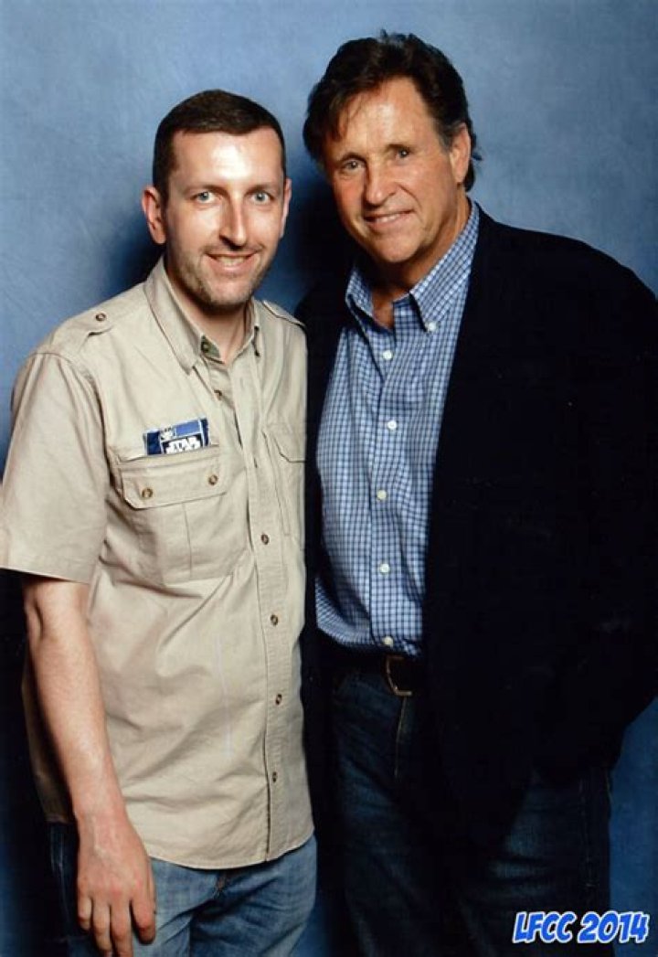 Robert Hays Height
