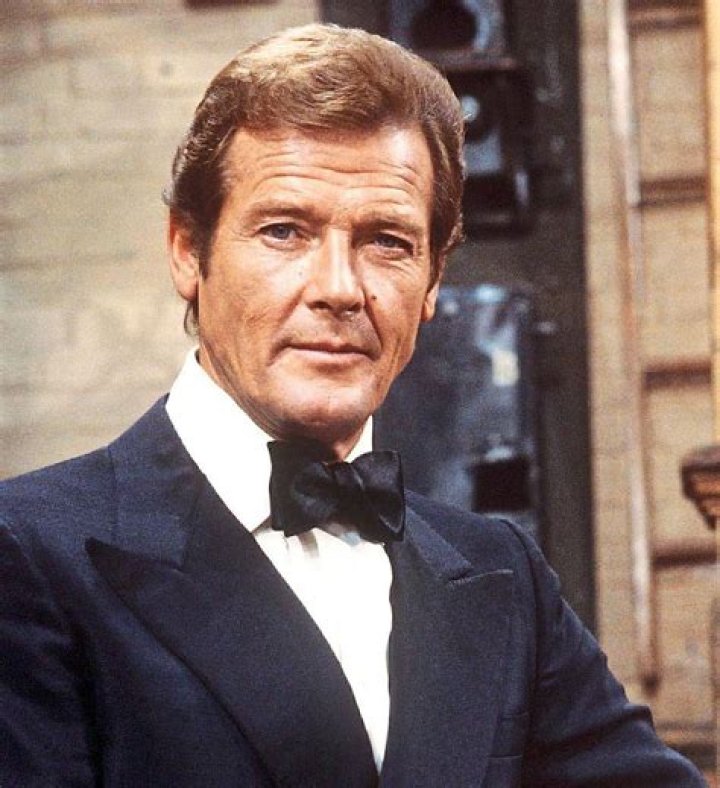 Roger Moore – Biography, Facts & Life Story