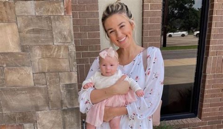 Sadie Robertson Daughter Illness: Honey James Health Update