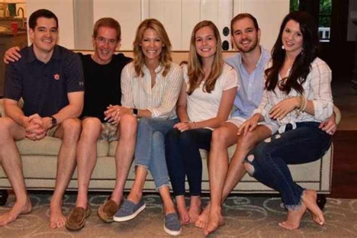 Sandra Stanley Blog, Bio, Wiki, Age, Height, Andy Stanley, Books, Foster Care, Salary, and Net Worth