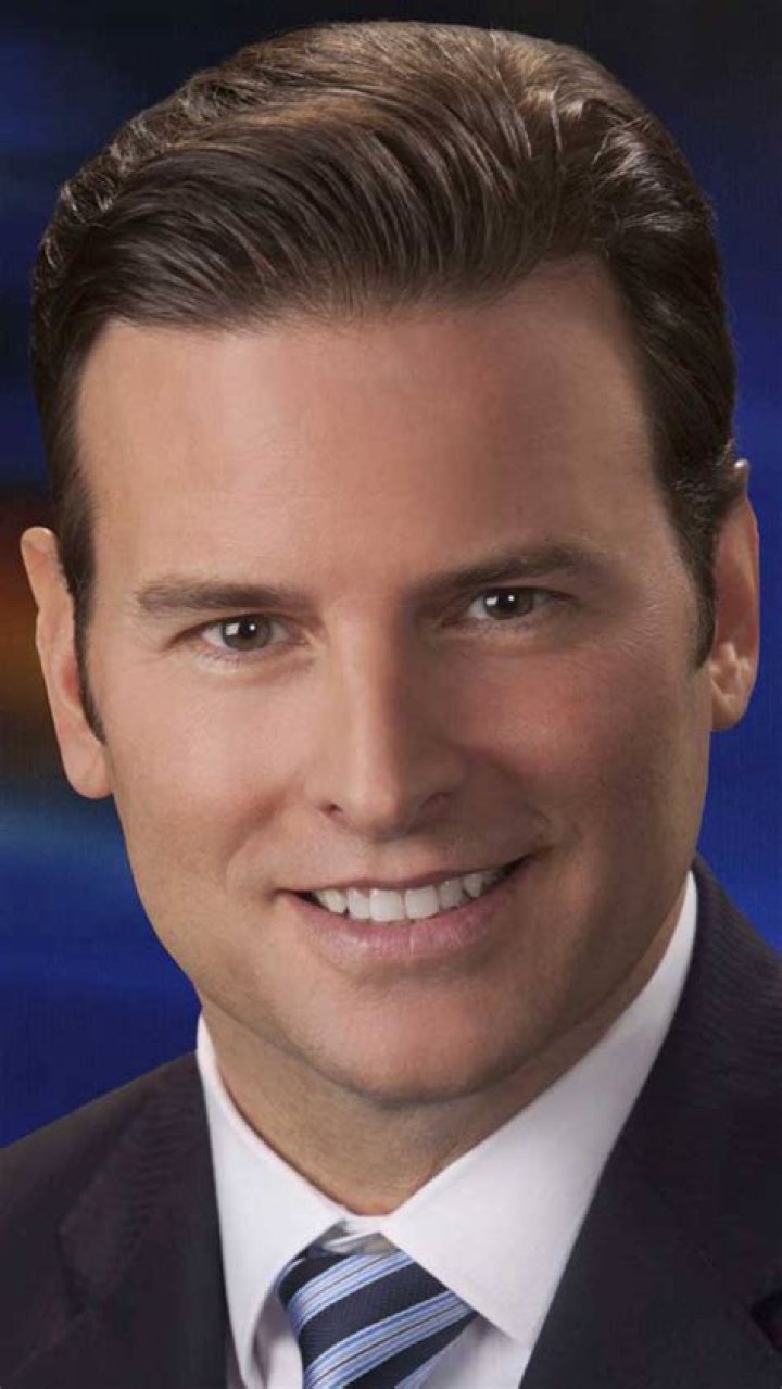 Scott Schneider Fox 32, Bio, Wiki, Age, Husband, Salary, and Net Worth