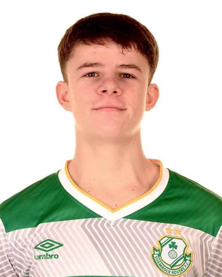 Sean McDonald Wmur, Bio, Wiki, Age, Height, Family, Wife, Education, Salary, and Net Worth