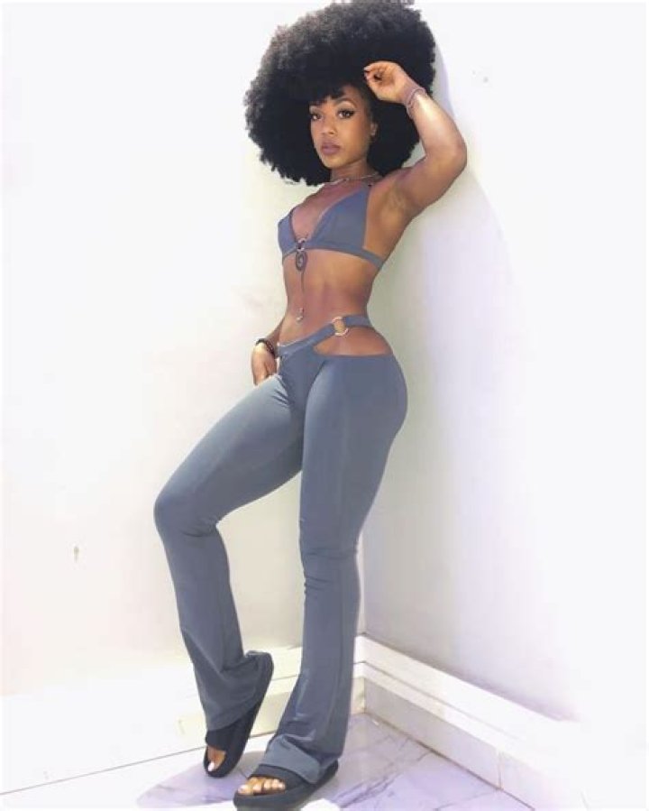 Shaina West – Biography, Facts & Life Story